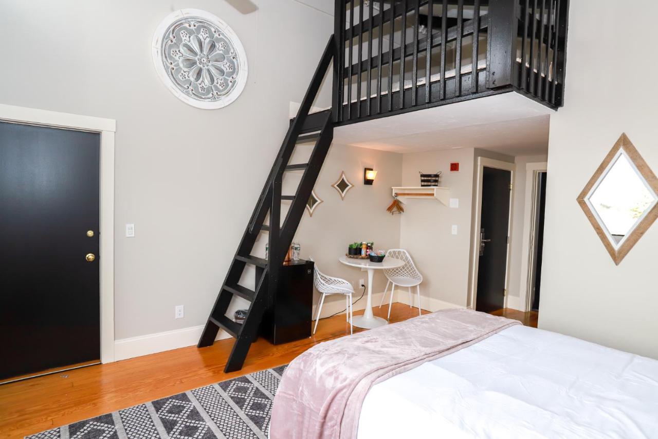 Gunstock Inn&suites Hotel