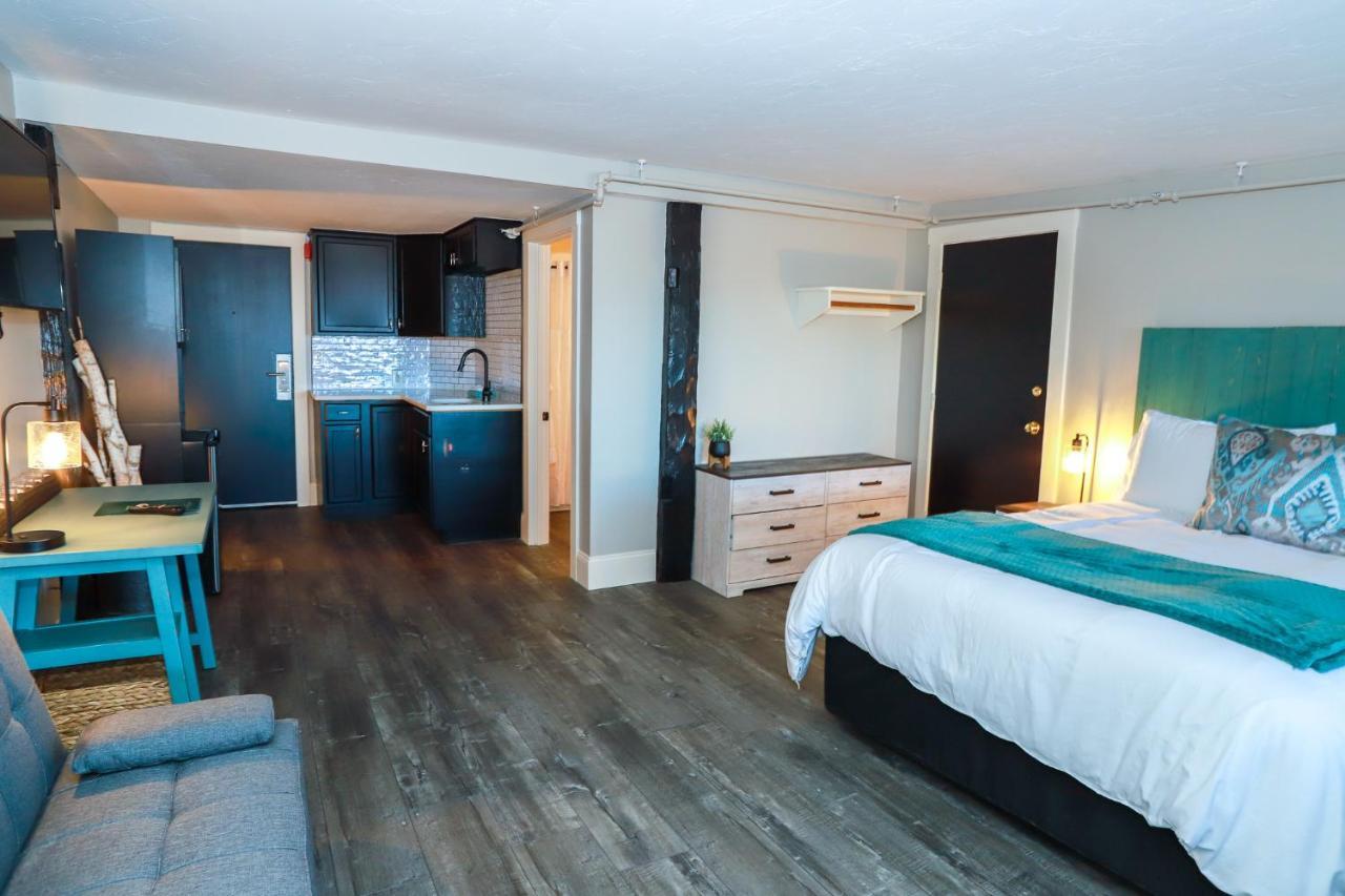 Gunstock Inn&suites 3*