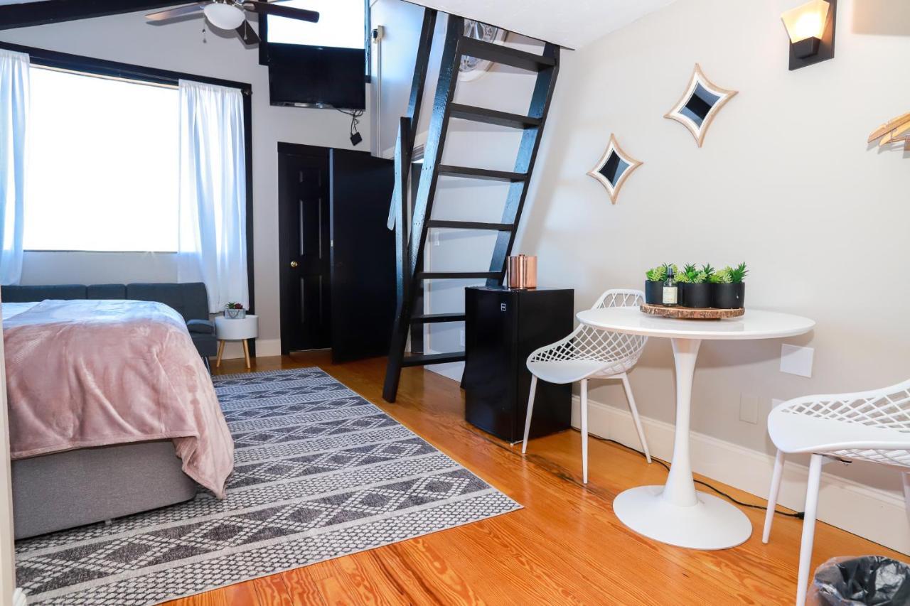 Gunstock Inn&suites Hotel 3*